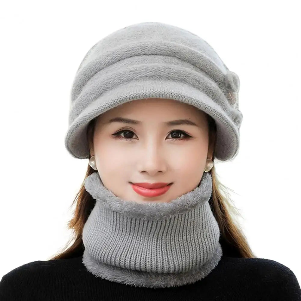 Sweet Ladies Cap & Scarf 2pcs Set Thickened Plush Lining