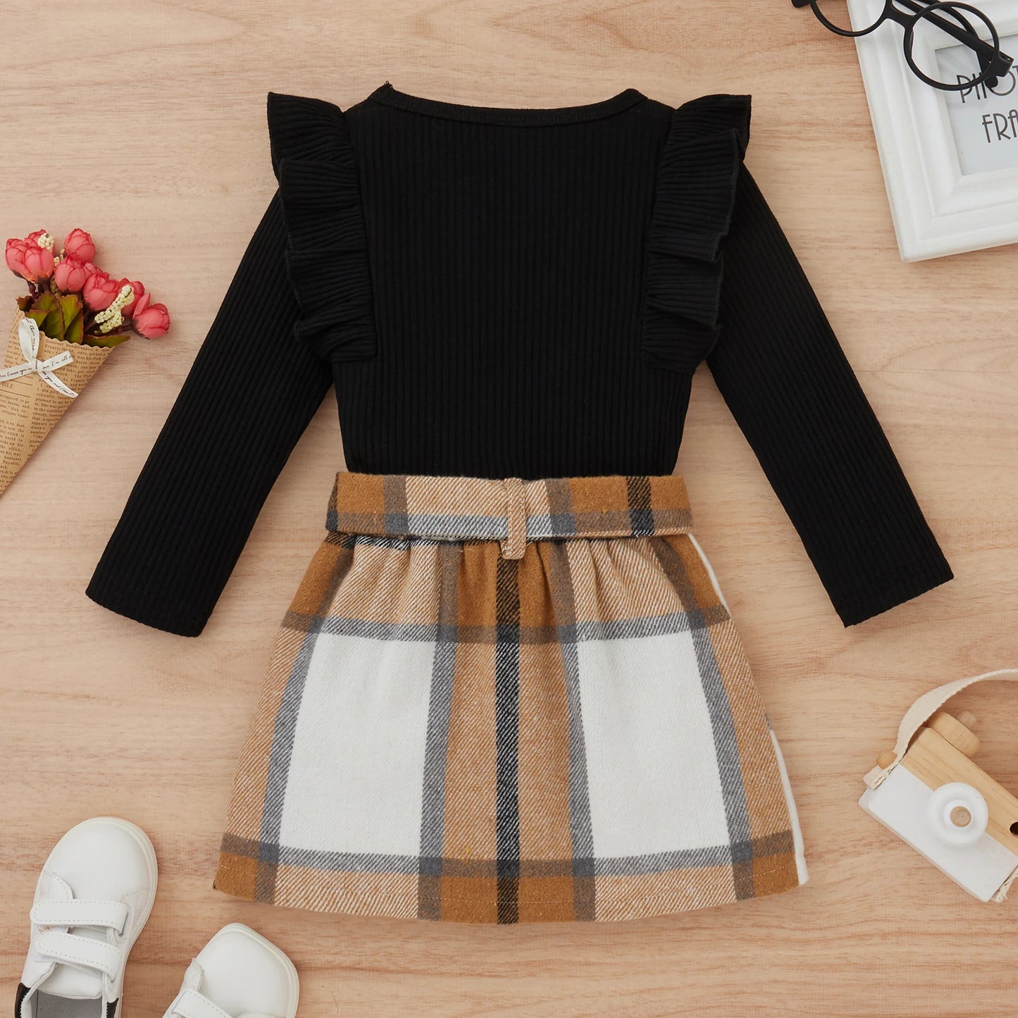 Girl 2Pcs Long Sleeve Knit and Plaid Skirts Set