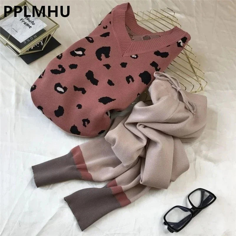 Loose V-neck Pullovers Leopard Print Knitted 2 Piece Sets