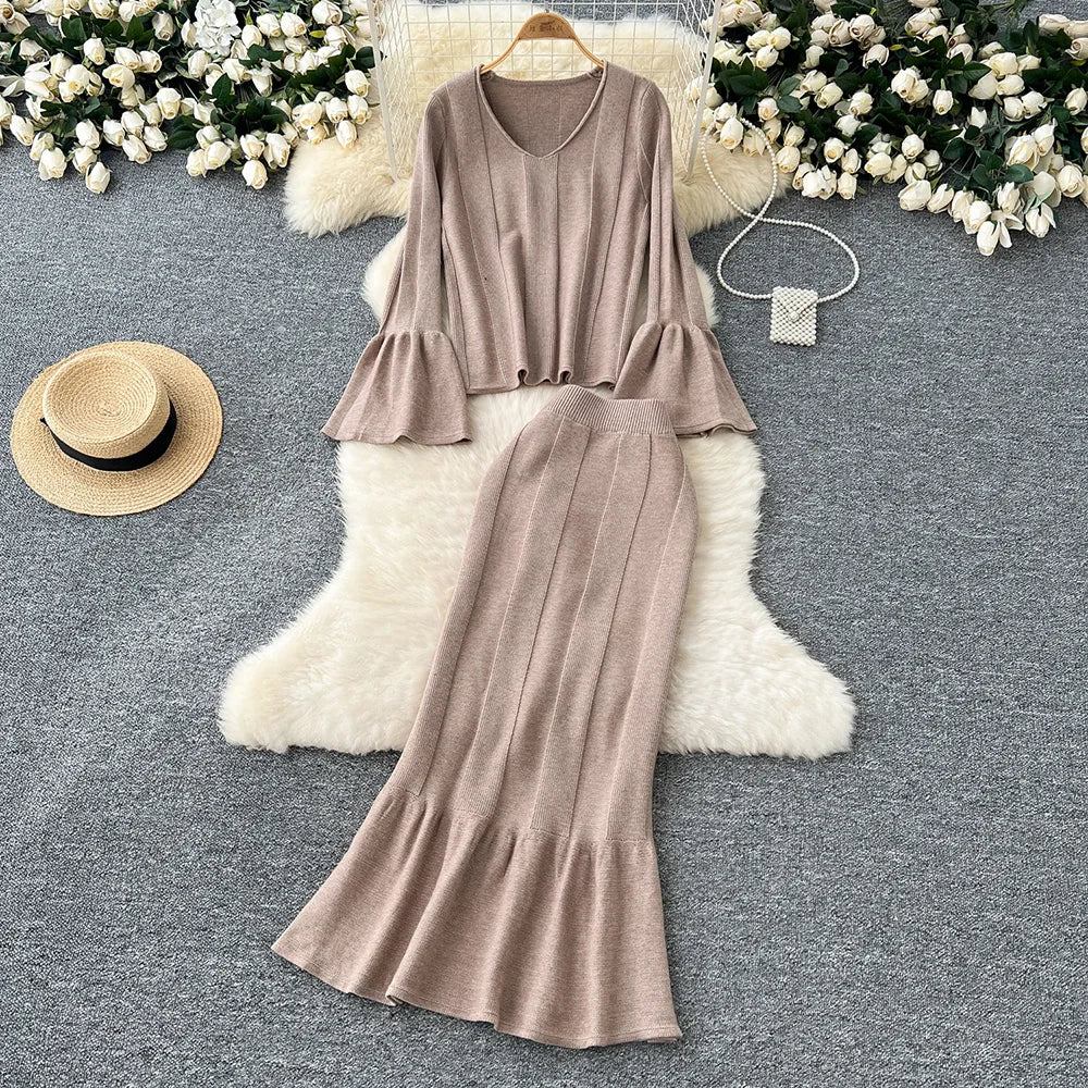 2 Piece Elegant Long Flare Sleeve Pullover Sweater And Trumpet Skirt Sets