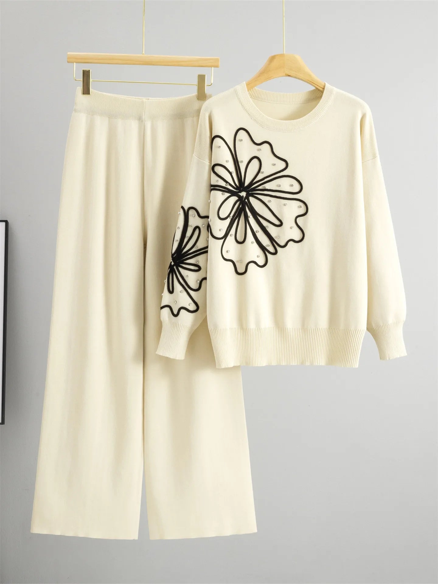 Knitted Rhinestone Flower Sweater Wide Leg Pants Two-piece Set