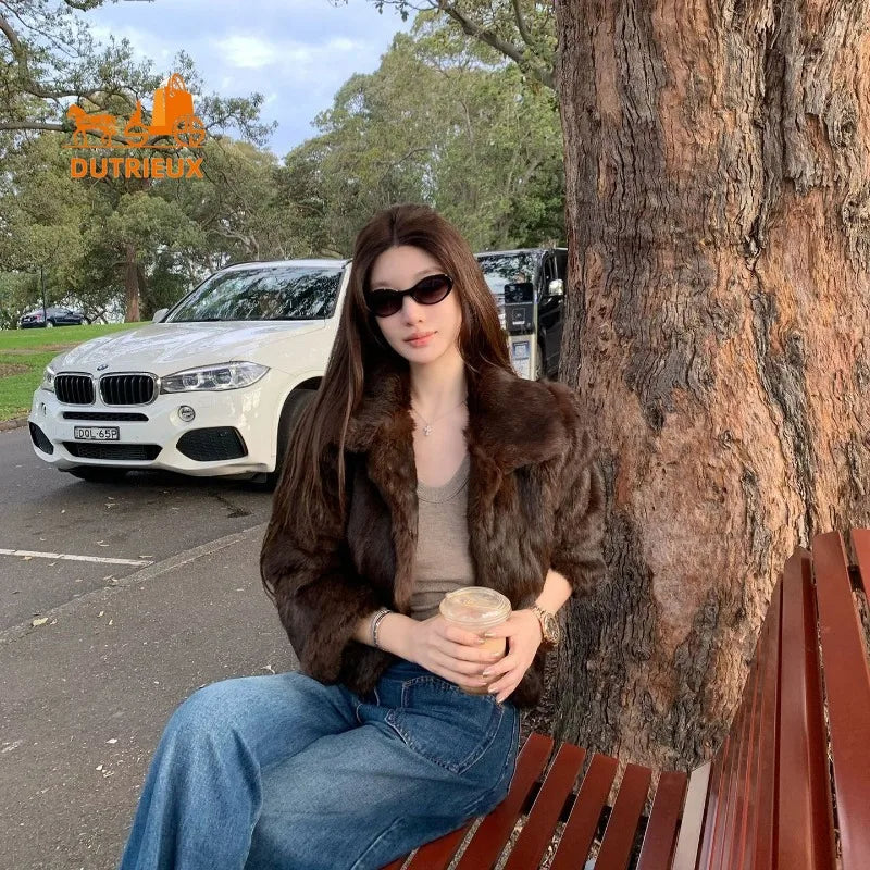 2025 New Winter Short Genuine Rabbit Fur Coat